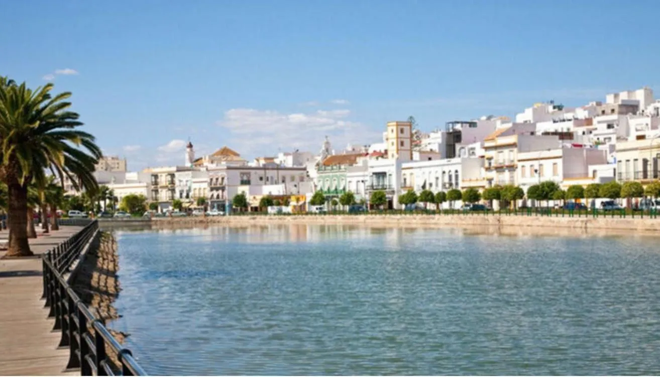 Appartamento El Rincón de Bobber con vistas al Algarve portugués, nuevo a estrenar Ayamonte
